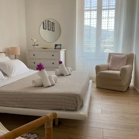 Elegance House * 라스페치아